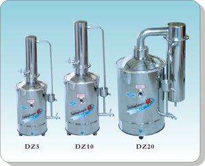 上海三申10L普通型不锈钢电热蒸馏水器DZ20